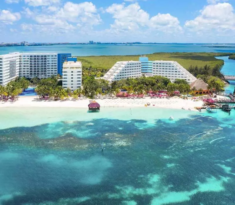   O Mega Resort